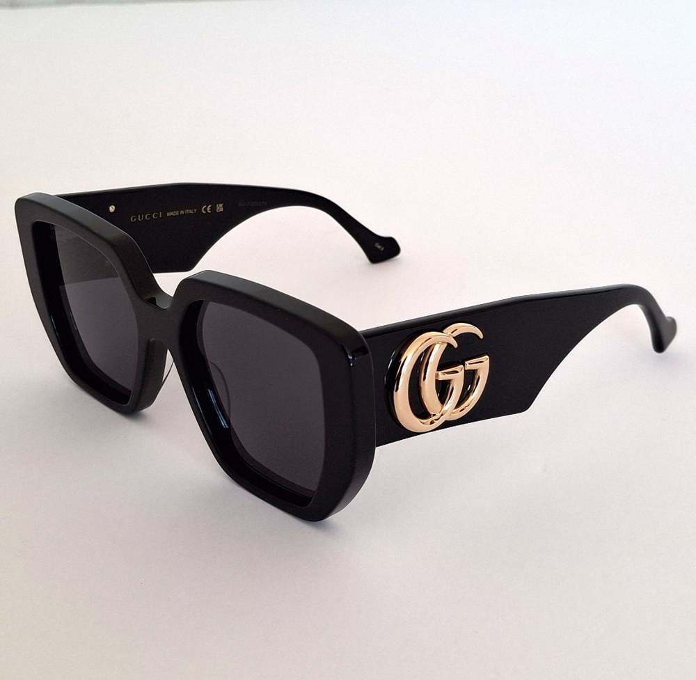 Authentic Gucci GG0956S Rectangular Black Sunglasses